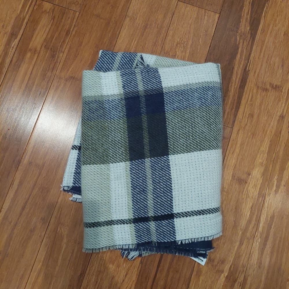 Cute winter scarf